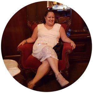 Meet your posher, Olivia!